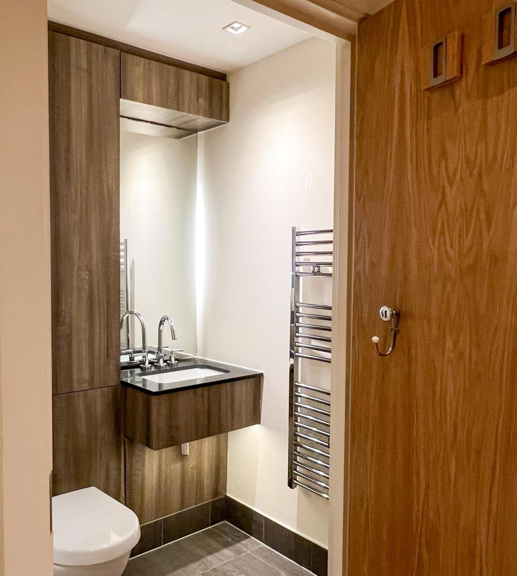 Appartamento Wood Studio Flat Londra Esterno foto
